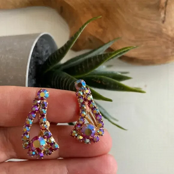 VINTAGE Rhinestone Earrings - Picture 1 of 3